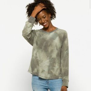 KAILEIGH
Lila Crew Neck Knit Top